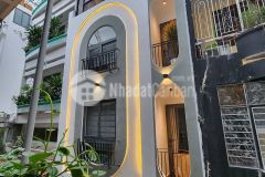 Bán nhà chdv 150m2 7x22m phan xích long 7 tầng hầm thang máy 2 tỷnăm đầu tư chỉ 20 tỷ 0983458219