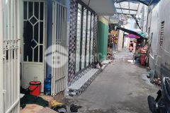 Chính chủ kẹt giảm 500t,gia mới 3.7 tỷ hẻm xe vinfast3.p15.tân bình