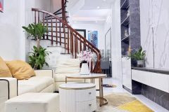 Bán nhà võ thị sáu ngõ thông ra các phố, ba gác đỗ cửa, dt 30m giá 5.75 tỷ sđcc