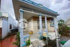 Chú sáu cần bán gấp nhà cấp 4, giá 620 triệu. dt 324m2. sổ hồng riêng