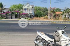 Cần tiền giá nào củng bán, đất shr mặt tiền dt741, 250m2 9 x 28, ngay chợ chánh lưu