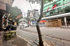 Hai bà trưng, mặt phố, vỉa hè thênh thang, vừa ở vừa kinh doanh