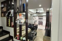 Bán nhà dịch vọng hậu, cầu giấy ngõ xe 5 tạ nông thông 35.9m2, 8.55 tỷ