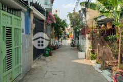 Nhà 1 trệt 1 lầu hẻm xe hơi đường 359, phước long b, quận 9, dt 70m²6.2tỷ tl.