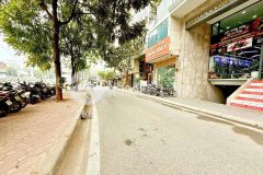 Bán gấp nhà phố phan đình giót, lô góc, ô tô tránhdt 82m2, 4 tầng, mt 16m, 20tỷ