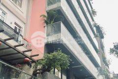 Bán đất mặt đường ven hồ tây, ô tô tránh đỗ vỉa hè kinh doanh 179m 98 tỷ