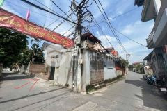 Đất đẹp đường ô tô tránh mặt tiền rộng giao tất a dt 42.6m2. giá 83 triệu m2