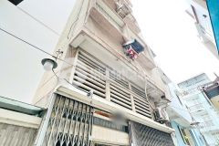 Bán nhà 4 lầu sát mặt tiền đường trần bình trọng p.4 quận 5