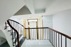 Bán nhà ngõ quỳnh. hai bà trưng. dt 33m2. mt 5,5m. 5 tầng. giá 6,32 tỷ.