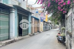 Bán nhà c4 116m2, mặt tiền đường nhánh lê văn việt, giá tốt khu vực