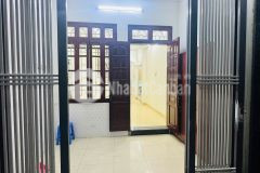 Ban nha gần ngay đường vu trong phung thanh xuân, dt 42m2, 4 tầng, ngõ rộng