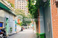 Nhà và đất hẻm xe hơi đường tây hòa, kề chợ tây hòa, phước long a, dt 215m², giá 10.8tỷ tl