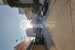 Nhà cấp bốn mặt đường trần cung