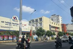 Nhà bán q11 lạc long quân ngay đầm sen 4 tầng btct 43m² 3.7 12m chỉ 8.x tỷ tl