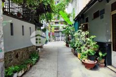 P5 phú nhuậnnhà 4 tầng mặt tiền 4mhẻm ba gáchoàn công đủ 4.4 tỷ