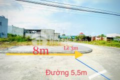 Lô góc kdc gần bến xe đức long 130m2 2 tỷ xx