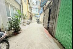 Đống đa, 37m2 x 2 tầng, gần phố, sổ đẹp