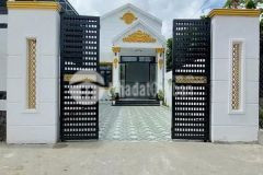 Nhà mới cấp 4, rẻ như cho, 206m2, shr, củ chi, giá 1 tỷ 080.