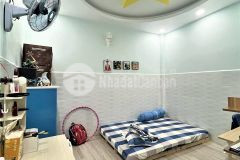 Chủ nhà gửi căn nhà lô góc ngay đường hoàng dư khương, quận 10