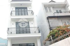 Bán nhà 3 tầng, 85m2, oto ngủ trong nhà, 50m ra kha vạn cân,thủ đức.