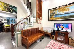 Bán nhà đẹp kim giang hm, dt 45m2, giá hơn 9 tỷ, oto đỗ cửa