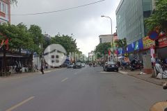 Cần bán nhà mặt đường ngô xuân quảng, trâu quỳ, gia lâm 70m2 x 3t, 4.2m mt, kinh doanh, vỉa hè rộng.