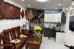 5 m2 ra ô tô tránh bán đất 30m2 tặng nhà 2 tầng full nội thất