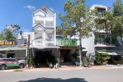 Cho thu.ê nhà 1 trệt 2 lầu còn mới đẹp đường a6 kdc hưng phú, quận cái răng, tp cần thơ.