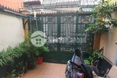 Nha vi tri cưc đep nơ hâu cach măt tiên đương dương ba trac chi 100m quân 8