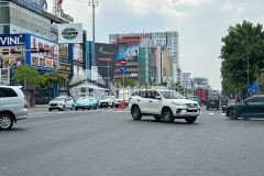 Bán nhà 5 tầng hẻm 8m cộng hòa 68m2 12pn tiện khai thác chdv ngay vincom plaza 14.49 tỷ