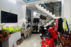 Tôi cần bán căn nhà nguyễn tri phương, q10, 3,6x12, giá 3.8 tỷ