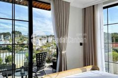 Cần bán biệt thự đẹp đường 34, tp. đà lạt chỉ 20 tỷ đẹp nhức nhối trung tâm luôn ạ