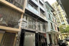 Cực hiếm nhà cầu giấy lô góc 3 thoáng dt 45m giá 9 tỷ