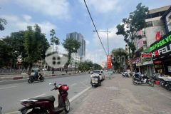 Bán nhà mặt phố hoàng quốc việt kinh doanh đỉnh.