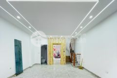 Bán nhà siêu đẹp kim giang thanh trì diện tích 42m2 giá 13xtỷ, nội thất xịn sò có thang máy