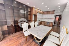 Bán nhà phùng chí kiên. cầu giấy. 6 tầng thang máy. ô tô. dt 44m2. mt 4m. giá 15,7 tỷ.