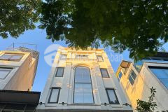 Có 1.0.2 bán nhà mặt phố phan đình phùng kinh doanh 45m2 5m mặt tiền 4 tầng