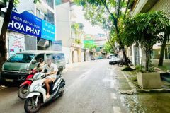 Bán 92m lĩnh nam tặng nhà lô góc nhiều ô tô tránh hoàng mai