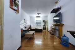 Cho thuê căn hộ tập thể phố ngọc hà, ba đình, 60m2 sẵn nội thất, ô tô đỗ cầu thang, gần phố