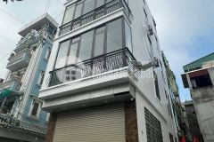 Bán nhà bát khối,long biên 5 tầng,55m,mt4.5m,kinh doanh chỉ 11 tỷ