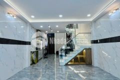 Nhà cách mạng tháng tám, quận 10, diện tích 45m2, giá 5.6 tỷ bao rẻ.