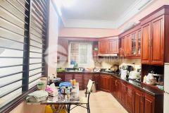 Bán nhà trung kính. cầu giấy. ô tô. vỉa hè. dt 65m2. mt 5,2m. 5 tầng. giá 32,3 tỷ.