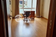 Bán nhà nguyên căn phố văn chương, đống đa 25m x 5t giá 5.5 tỷ, ngõ rộng, sổ đỏ