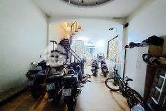 Bán nhà ngõ phố bạch mai hbt dt 50m² 4 tầng mt 4.2m. 9.8 tỷ ô tô đỗ cổng