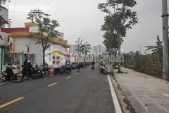 Mặt phố bát khối mặt ngõ lô góc trong đê 95m 15xtỷ mặt tiền rộng giá tốt đầu tư