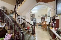 Siêu phẩm thanh trì, mặt ngõ ô tô tránh gara kinh doanh 83m2, mt hơn 5m, giá 1x tỷ