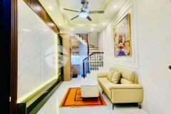 Bán nhà minh khai nhà mới full đồ 2 thoáng, dt 30m giá 5.5 tỷ sổ đỏ chính chủ