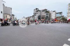 Hoa hậu ngọc lâm 40m, 8t, mt4m, thang máy, 10m ra ô tô tránh, 20m ra phố hồng tiến.