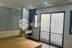 Bán nhà mới hoàng quốc việt, cầu giấy 35m2, 5t, mt 4.2, 9 tỷ, thang máy, 5 mét ô tô tránh