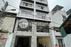 Nhà đẹp nội thất xịn đường ô tô vào nhà ngõ phố ngọc thụy dt 65m2. giá 17.5 tỷ